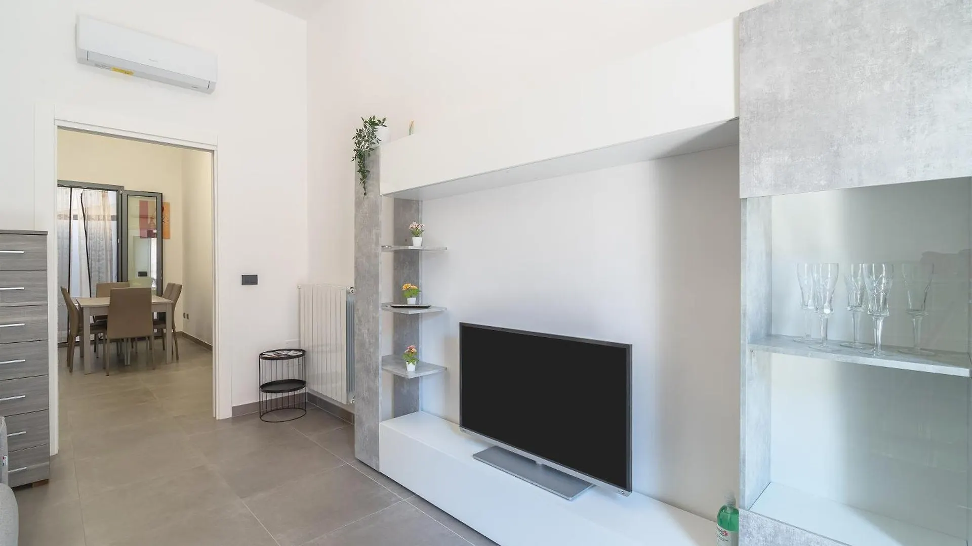 Erre House Apartment Avola