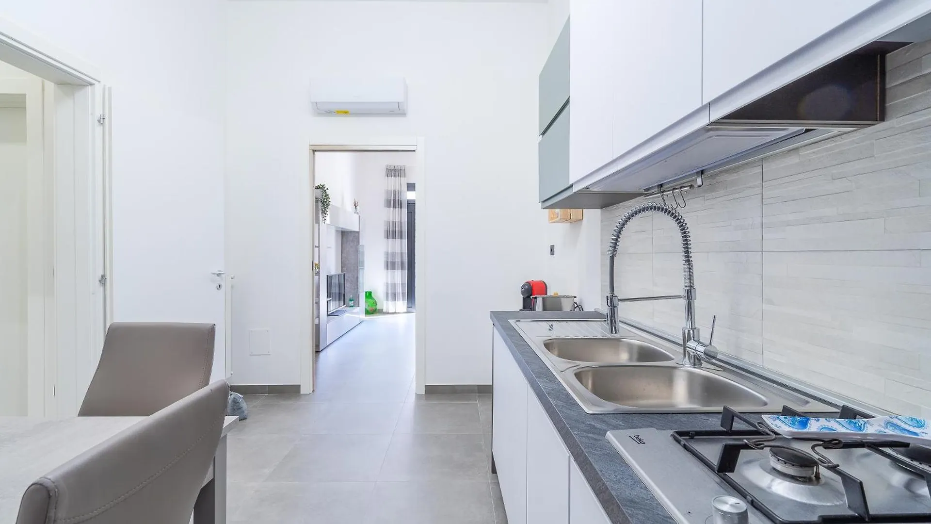 Erre House Apartment Avola Italy