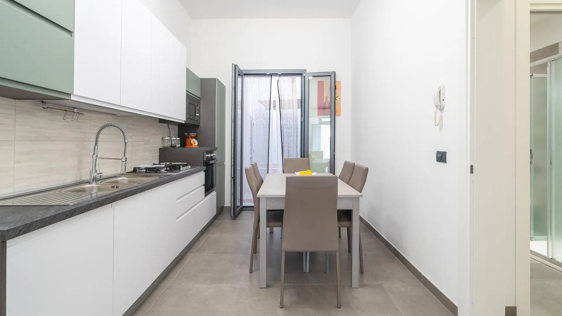 Erre House Apartment Avola